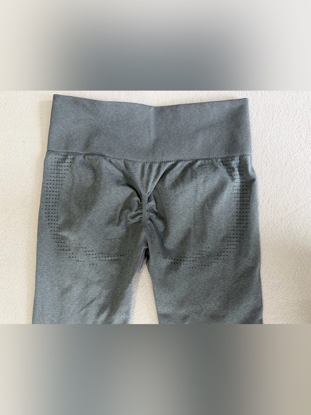 Gymshark Vital Sculpt Seamless High-Waisted Leggings Medium Women’s Gray - Picture 4 of 13